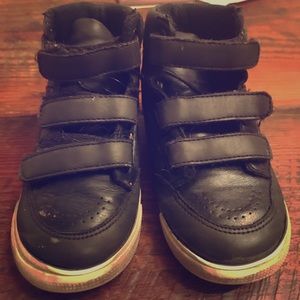 GAP high top sneakers toddler girl
